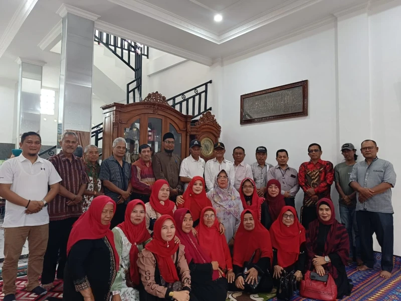 Dunsanak Minang Sakato Terbentuk,  Rahimal: "Jangankan Segadang Tabiang, Gunuangpun Biso Kita Pindahkan" - Berbagikabar.com